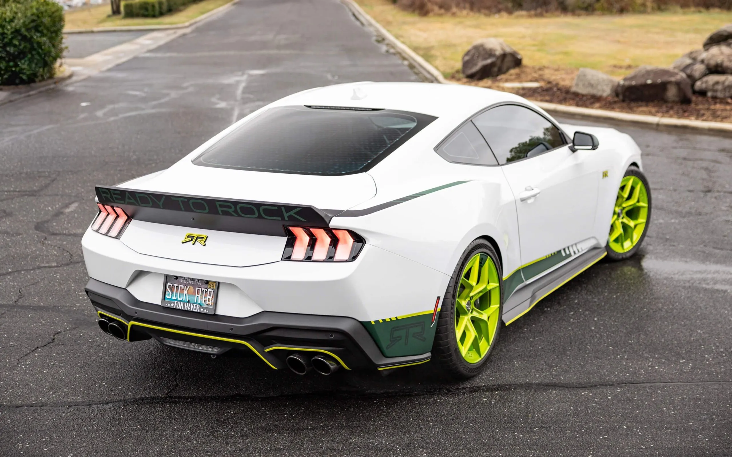 RTR Ford Mustang Signature Package 